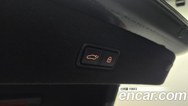 Kia K9 2019 — photo 25