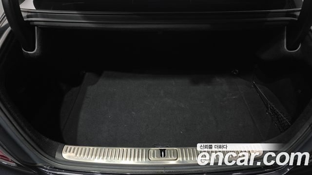 Kia K9 2019 — photo 26
