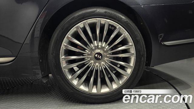 Kia K9 2019 — photo 7