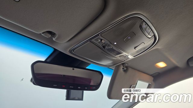 Kia K9 2019 — photo 31