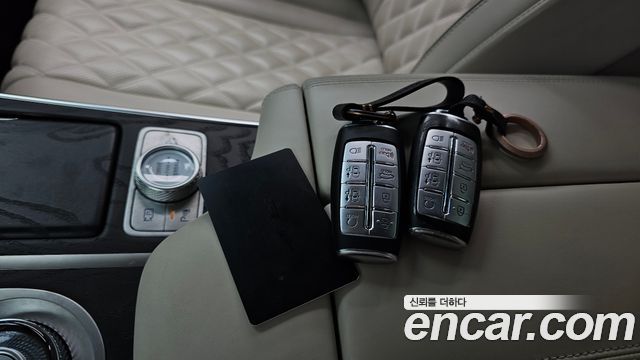 Genesis GV80 2021 — photo 21