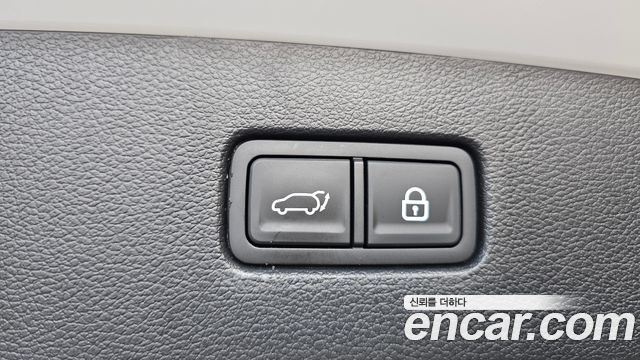Genesis GV80 2021 — photo 23