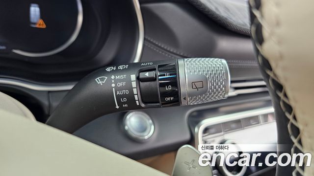 Genesis GV80 2021 — photo 28