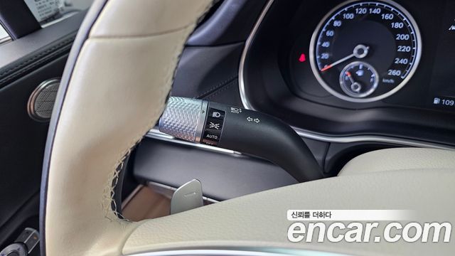 Genesis GV80 2021 — photo 30