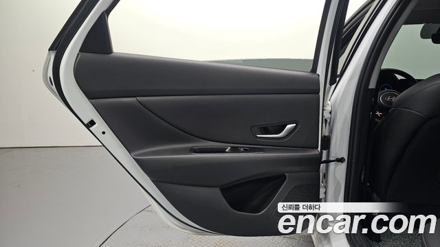 Hyundai AVANTE 2026 — photo 15