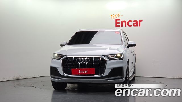 Audi Q7 2022 — photo 3