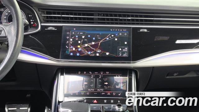 Audi Q7 2022 — photo 16