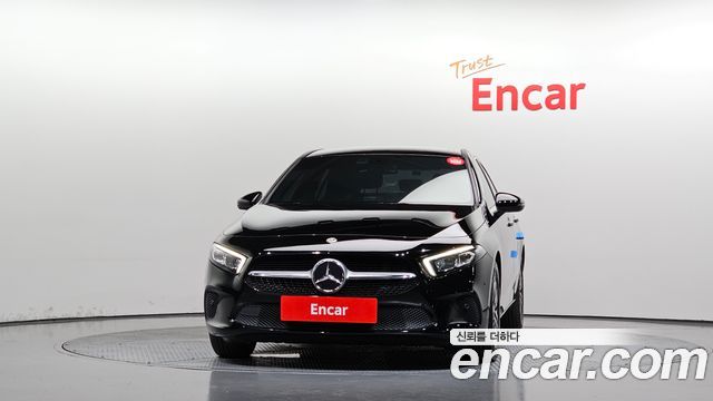 Mercedes-Benz A-Class 2021 — photo 3
