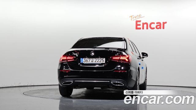Mercedes-Benz A-Class 2021 — photo 4