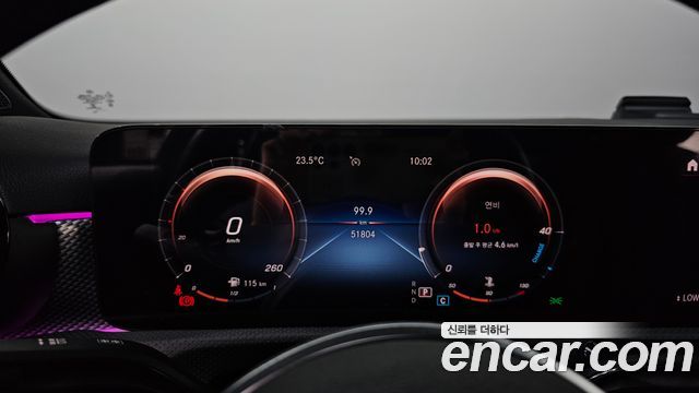 Mercedes-Benz A-Class 2021 — photo 11