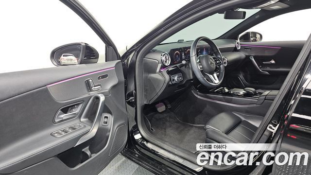 Mercedes-Benz A-Class 2021 — photo 13