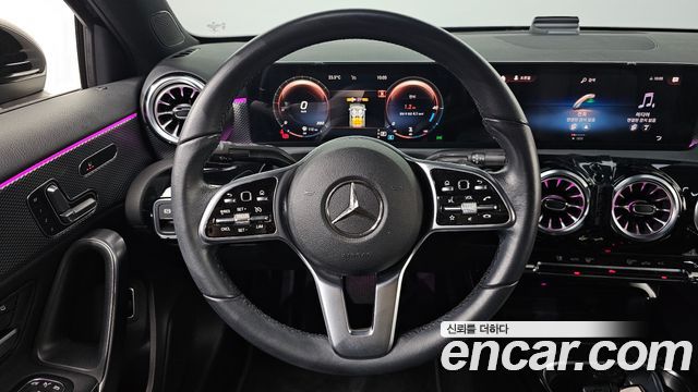 Mercedes-Benz A-Class 2021 — photo 20