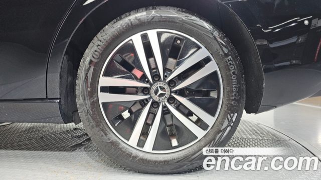 Mercedes-Benz A-Class 2021 — photo 7