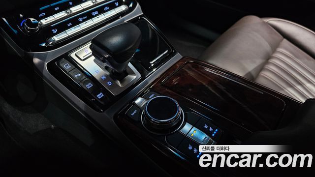 Genesis EQ900 2016 — photo 12