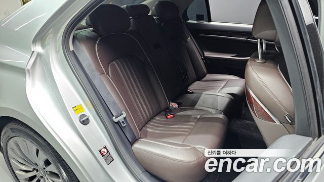 Genesis EQ900 2016 — photo 17