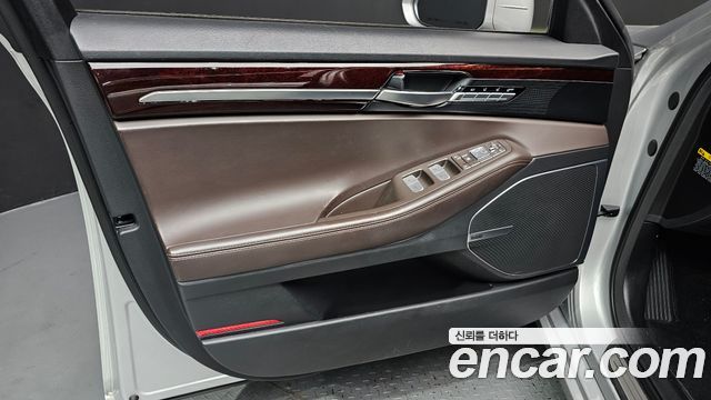 Genesis EQ900 2016 — photo 14