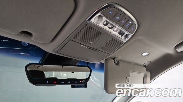 Genesis EQ900 2016 — photo 31