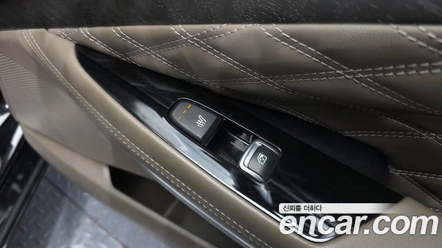 Kia K8 2023 — photo 28
