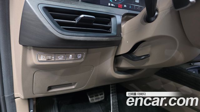 Kia K8 2023 — photo 31