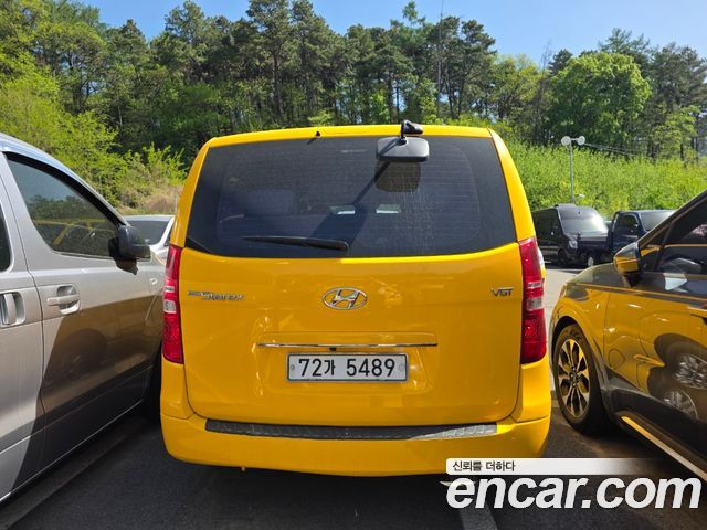 Hyundai Starex 2016 — photo 4
