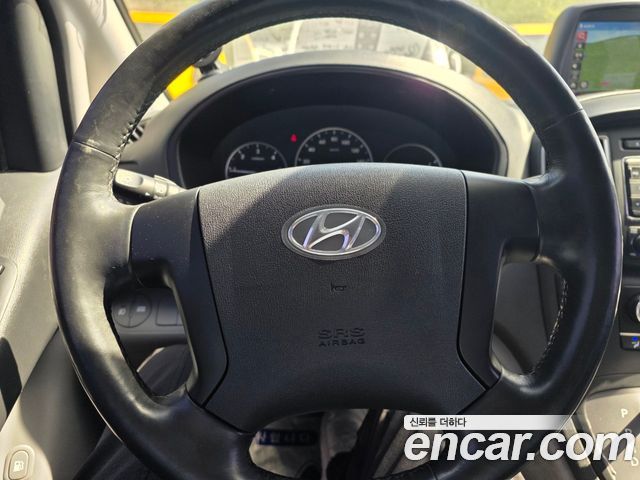 Hyundai Starex 2016 — photo 6