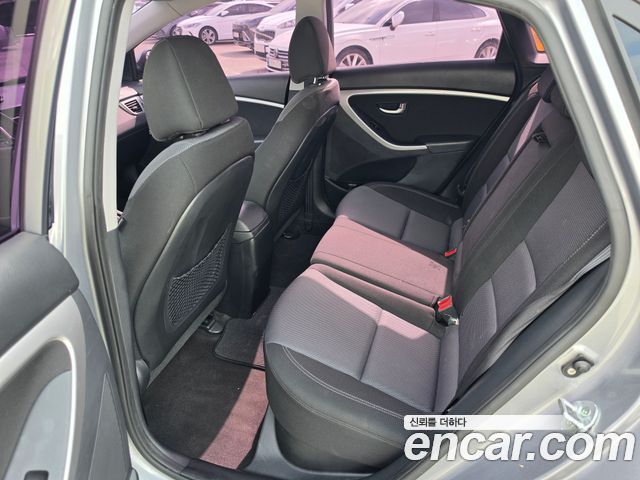 Hyundai i30 2016 — photo 6
