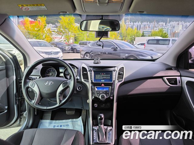 Hyundai i30 2016 — photo 7