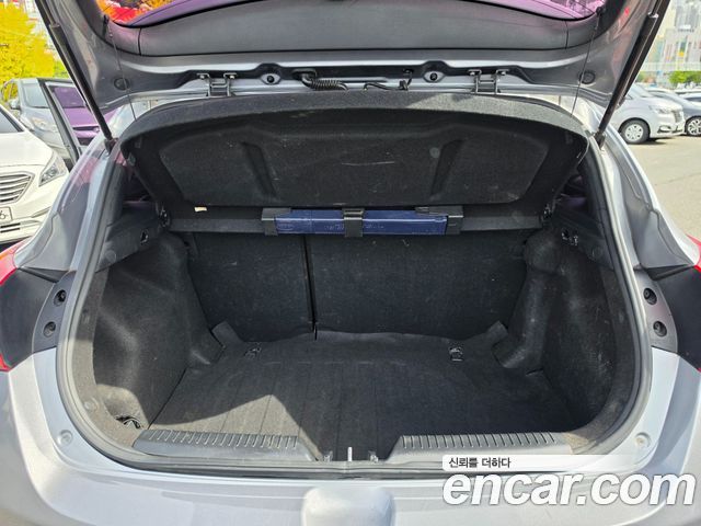Hyundai i30 2016 — photo 14