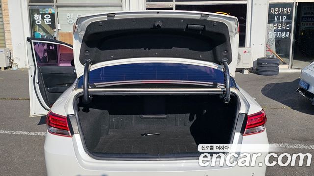 Kia K5 2016 — photo 19