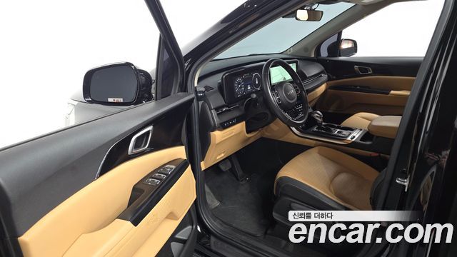 Kia Canival 2023 — photo 13