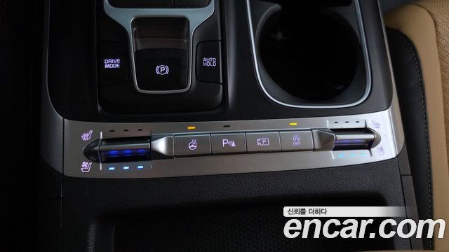 Kia Canival 2023 — photo 24