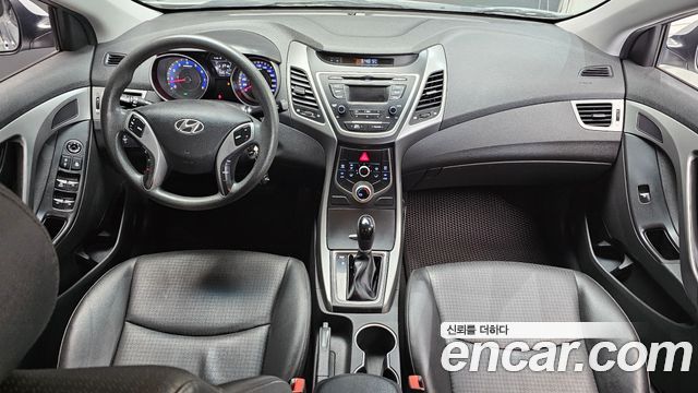 Hyundai AVANTE 2015 — photo 10