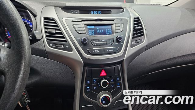 Hyundai AVANTE 2015 — photo 20