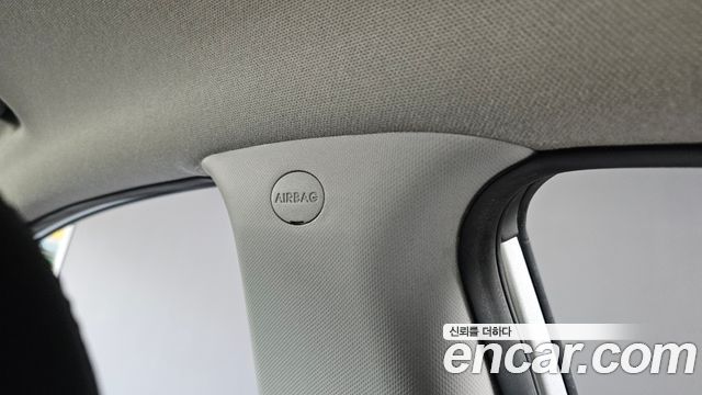 Hyundai AVANTE 2015 — photo 24