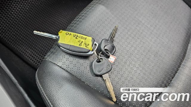 Hyundai AVANTE 2015 — photo 29