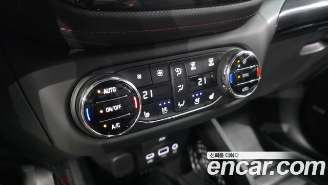 Chevrolet Korea Trailblazer 2023 — photo 23