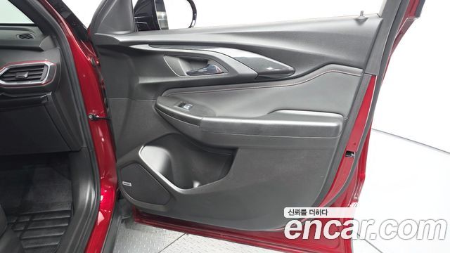 Chevrolet Korea Trailblazer 2023 — photo 14