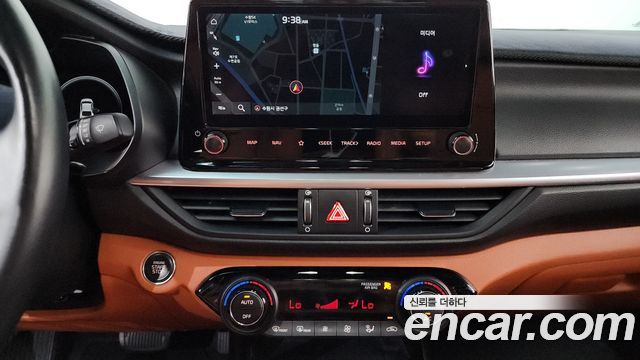 Kia K3 2022 — photo 18