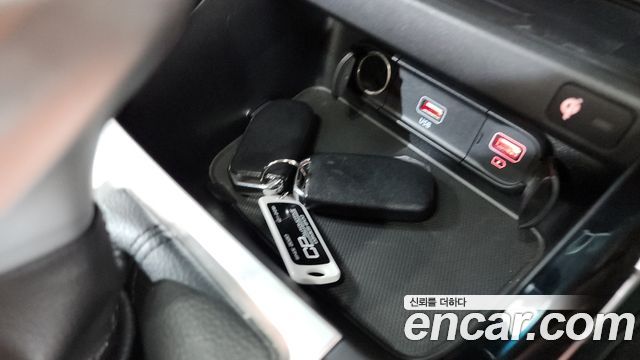 Kia K3 2022 — photo 25