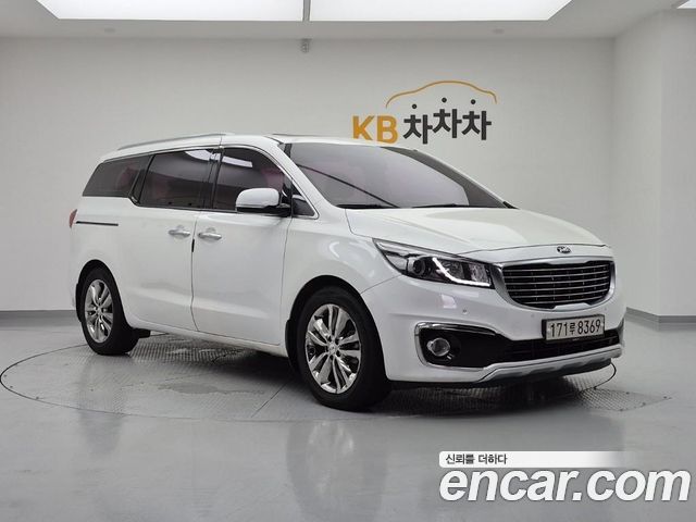 Kia Canival 2018 — photo 2