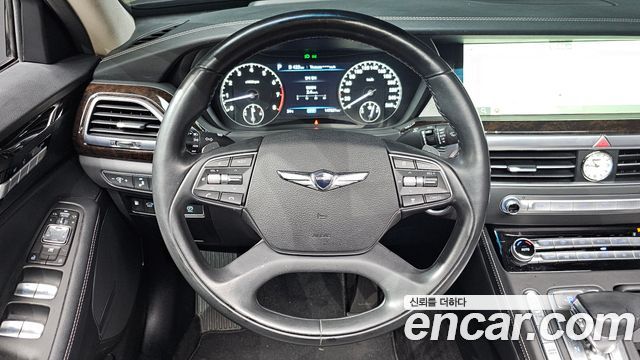 Genesis G90 2019 — photo 24