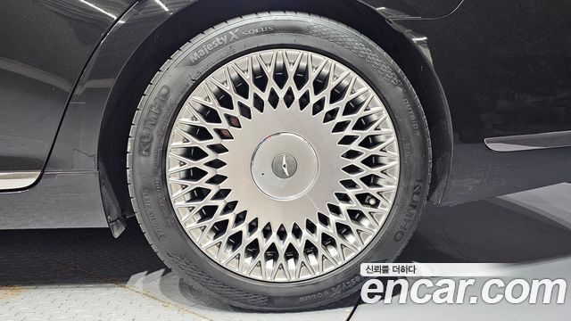 Genesis G90 2019 — photo 7