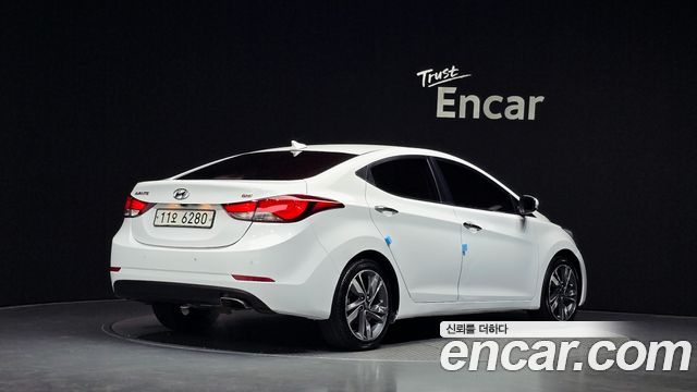 Hyundai AVANTE 2016 — photo 2