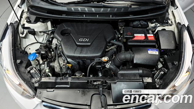 Hyundai AVANTE 2016 — photo 6