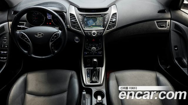 Hyundai AVANTE 2016 — photo 7