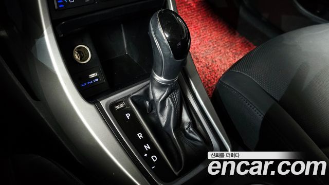 Hyundai AVANTE 2016 — photo 9