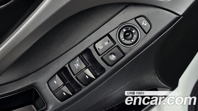 Hyundai AVANTE 2016 — photo 15