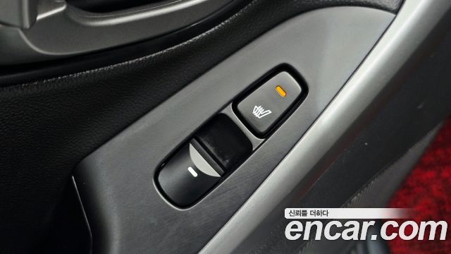 Hyundai AVANTE 2016 — photo 16