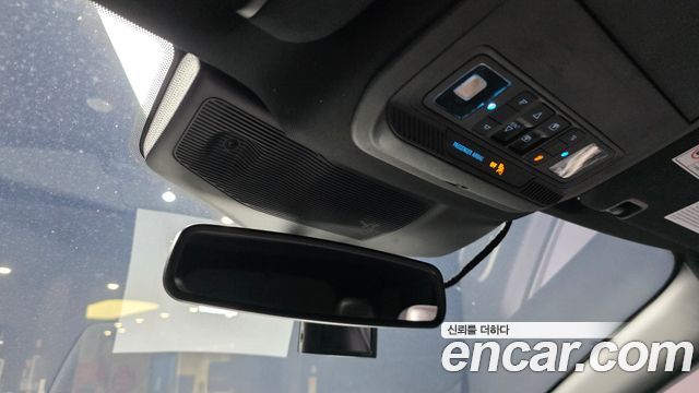 Ford Explorer 2020 — photo 28