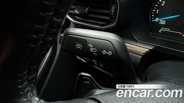 Ford Explorer 2020 — photo 32